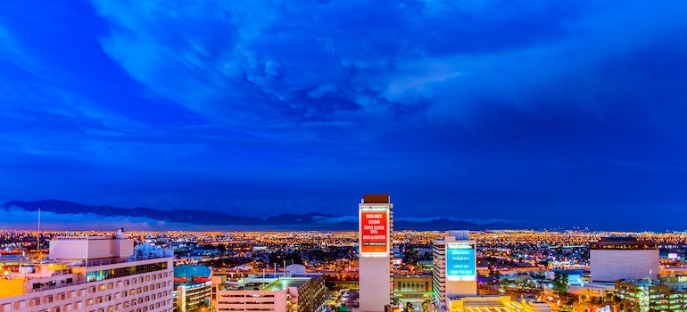 A high view of Las Vegas as one of the American cities with the most solar energy potential